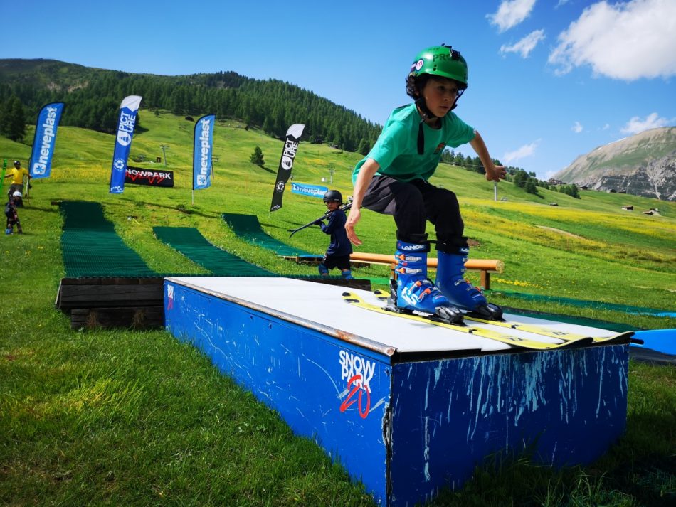 Neveplast A Livigno Fa Tripletta Dopo La Pista Tubby E Lo Skiddy